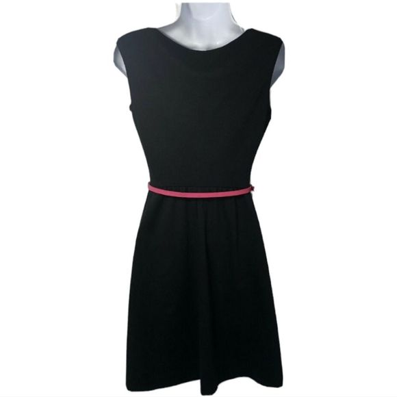 Old Navy Dresses & Skirts - Old Navy Black Ponte Belted Dress